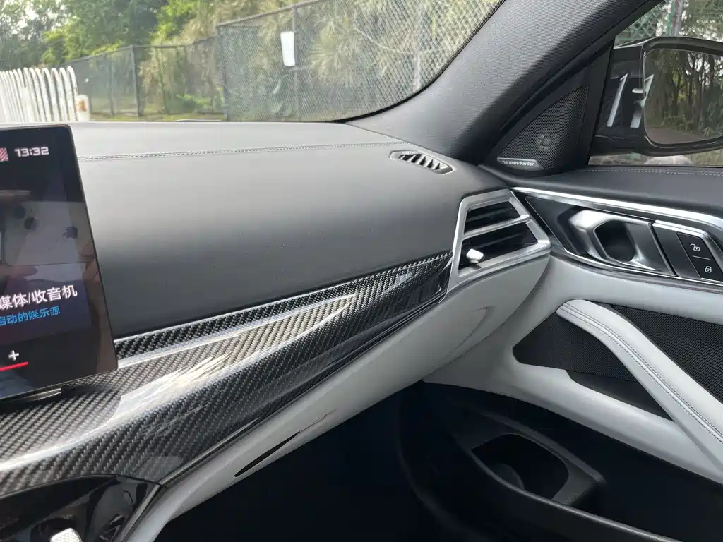 BMW M4 — миниатюра 23