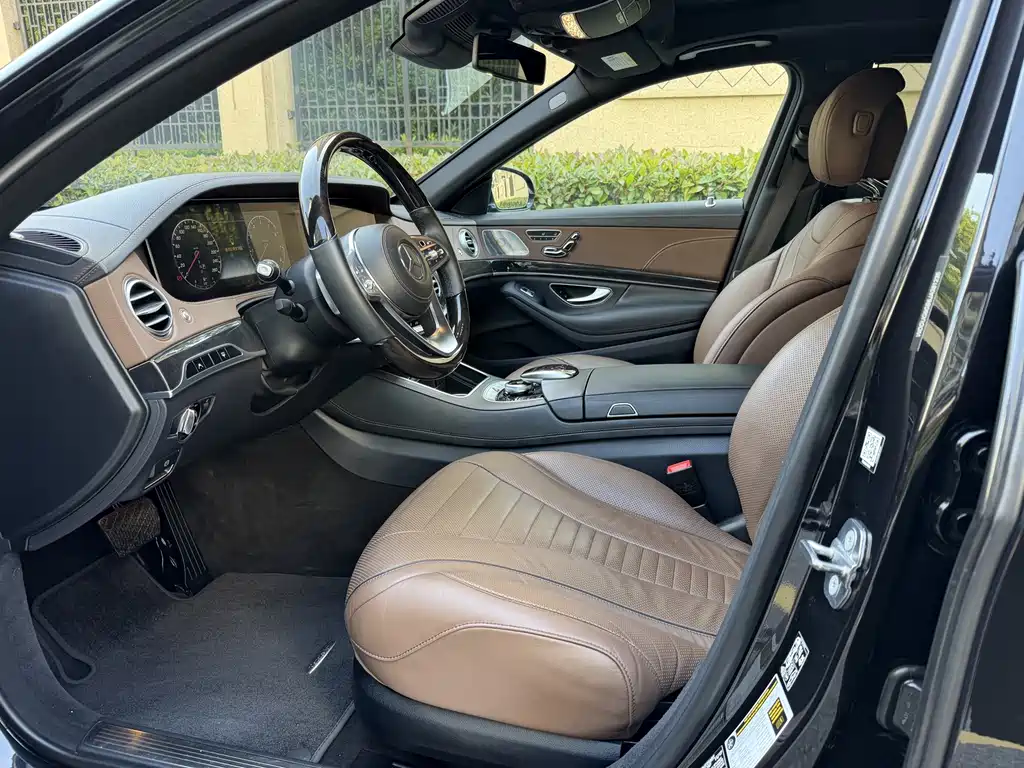 Mercedes-Benz S-Class — миниатюра 9