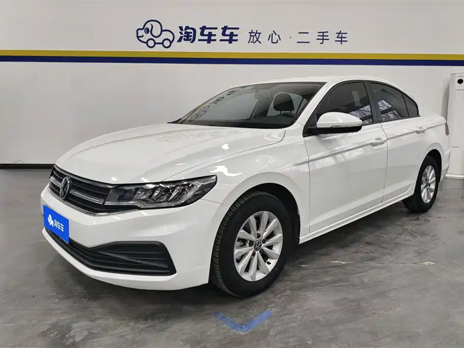 Volkswagen Bora 2021