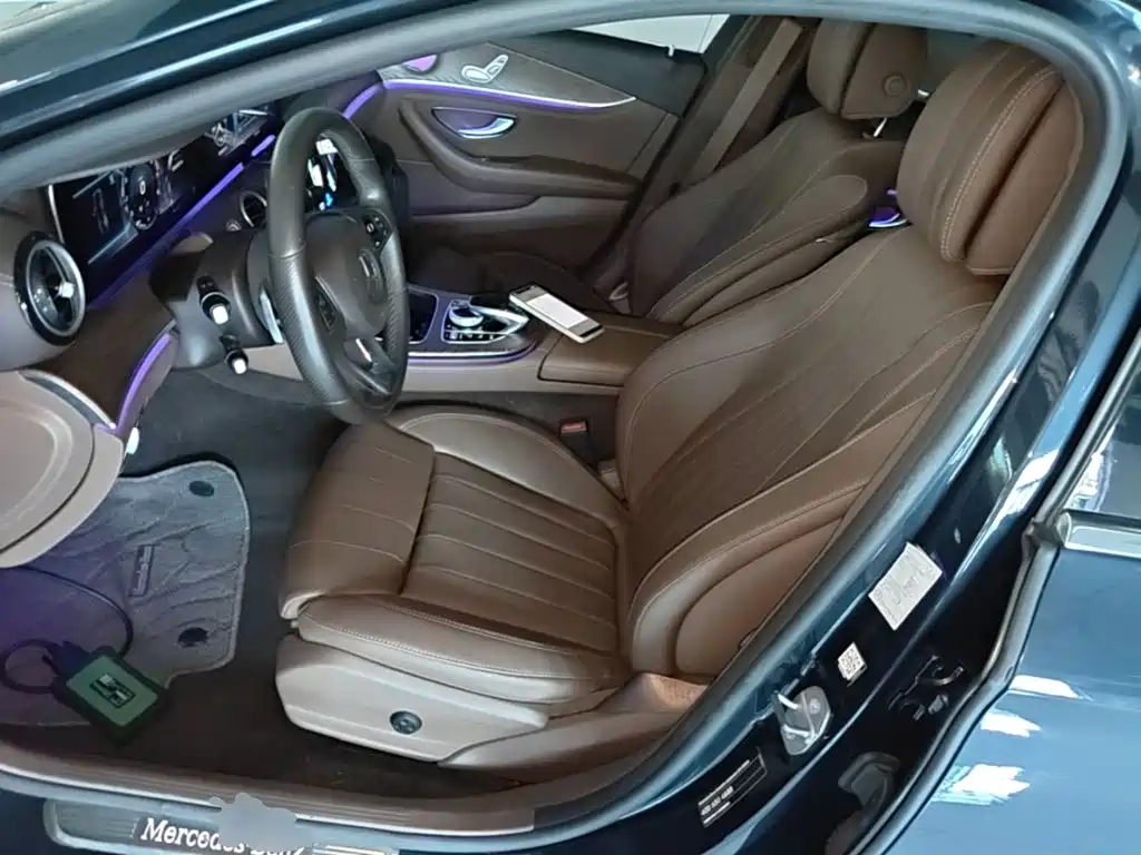 Mercedes-Benz E-Class — миниатюра 15