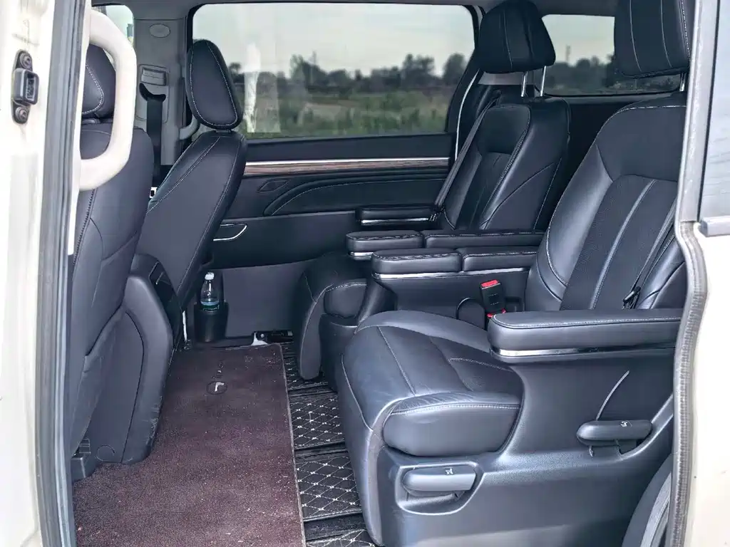 GAC Motor Trumpchi M8 — миниатюра 5