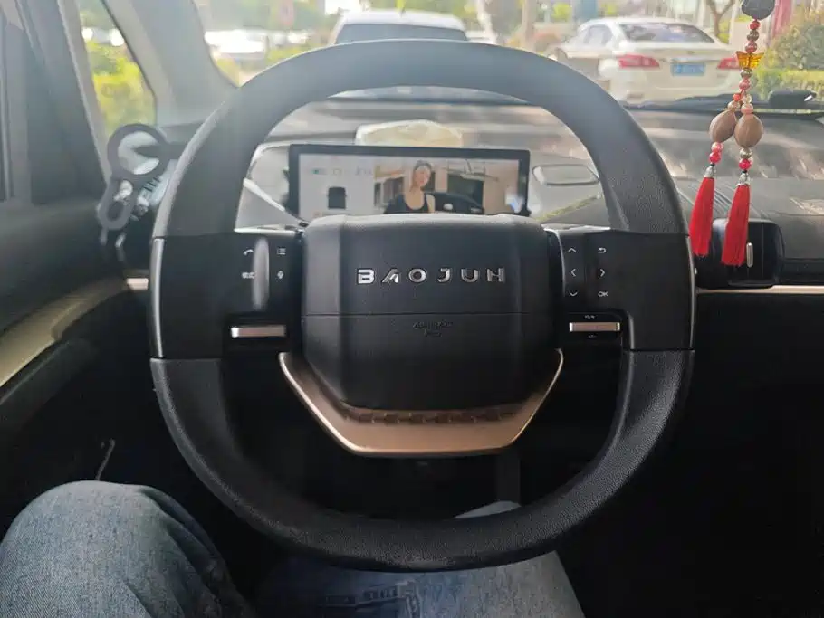 Baojun KiWi EV — миниатюра 15