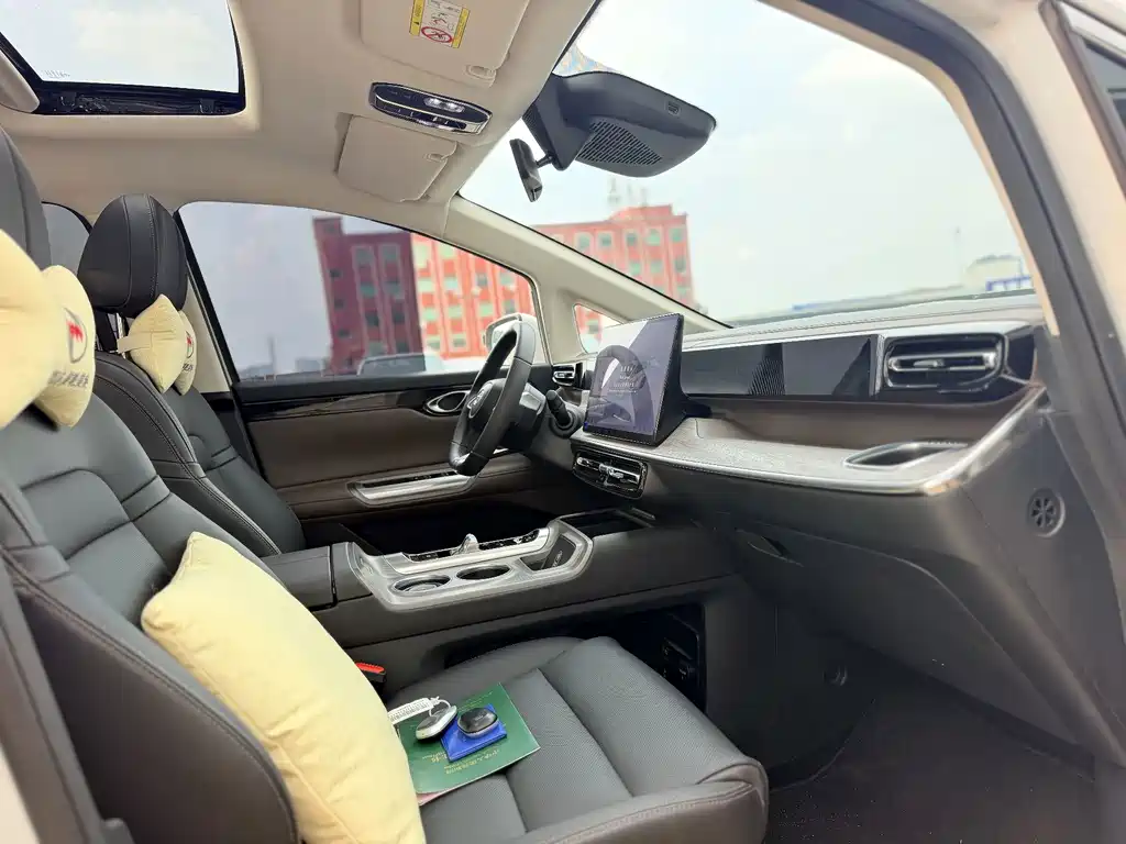 GAC Motor Trumpchi E8 — миниатюра 13