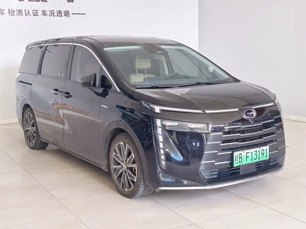 GAC Motor 传祺E8 PHEV — миниатюра 3