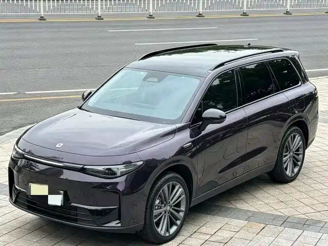 2025 Leapmotor C16