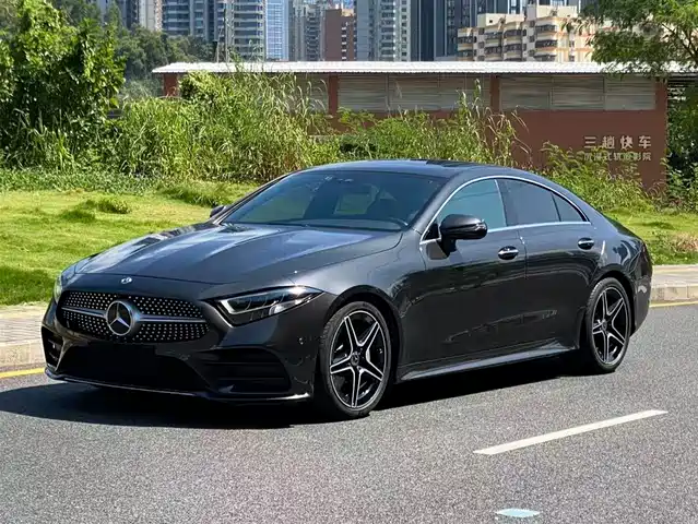 MERCEDES-BENZ CLS