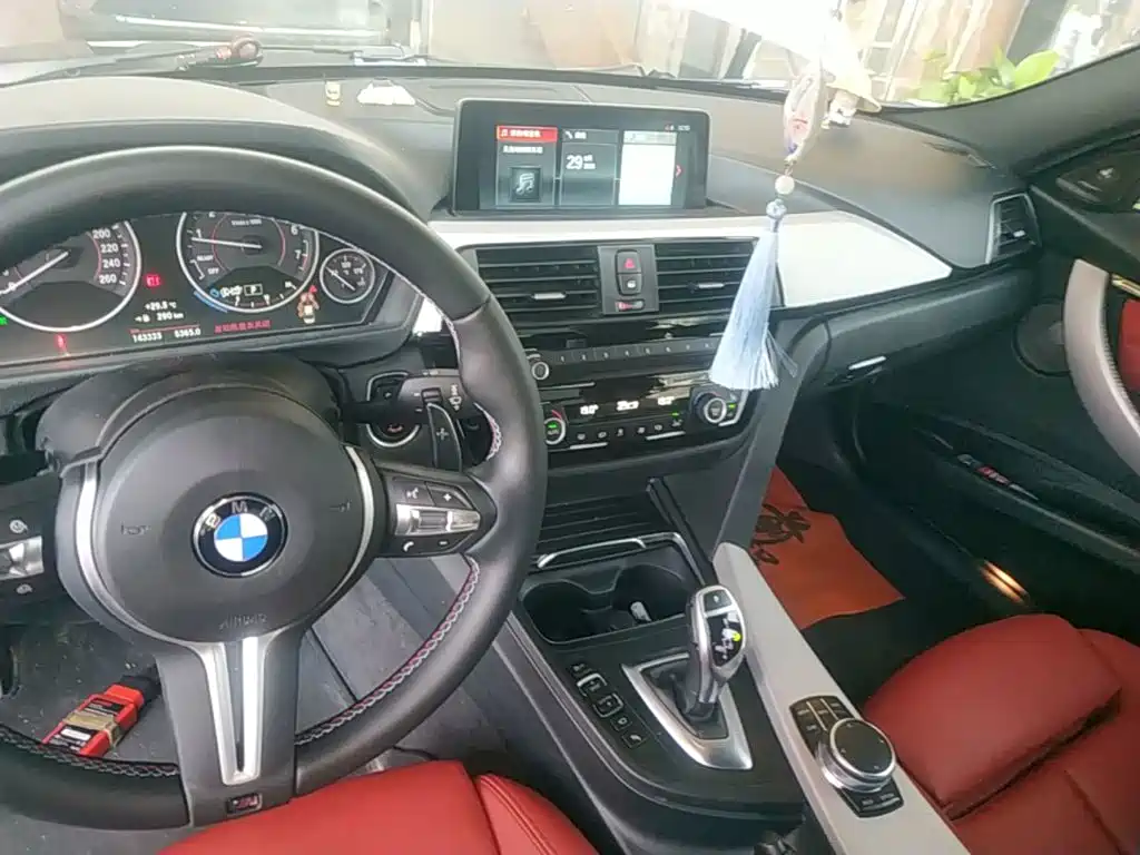 BMW 3 Series — миниатюра 13