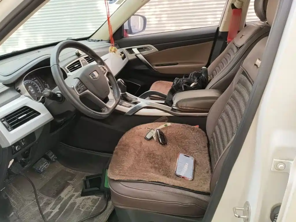 Geely Boyue — миниатюра 15