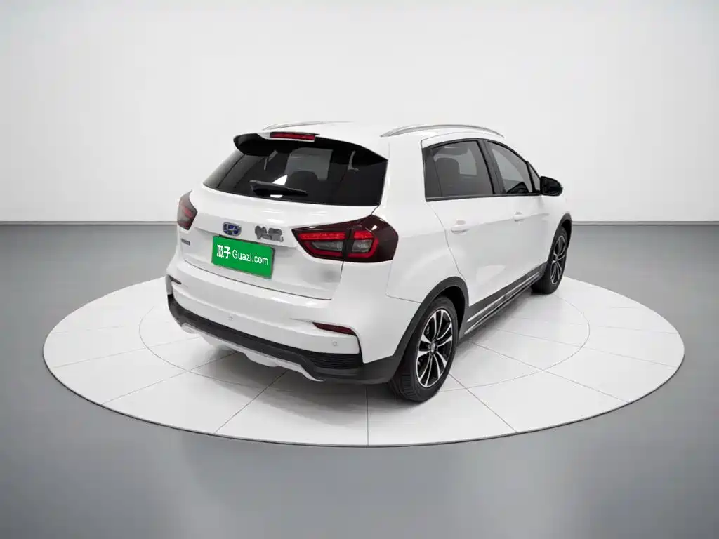 Geely Vision X3 — миниатюра 4