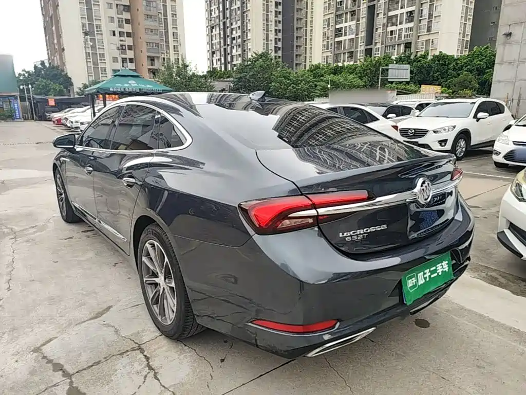 Buick LaCrosse — миниатюра 5