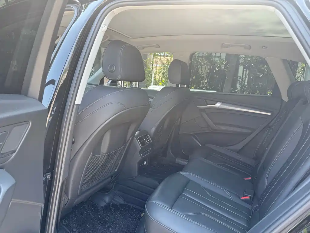Audi Q5L — миниатюра 5