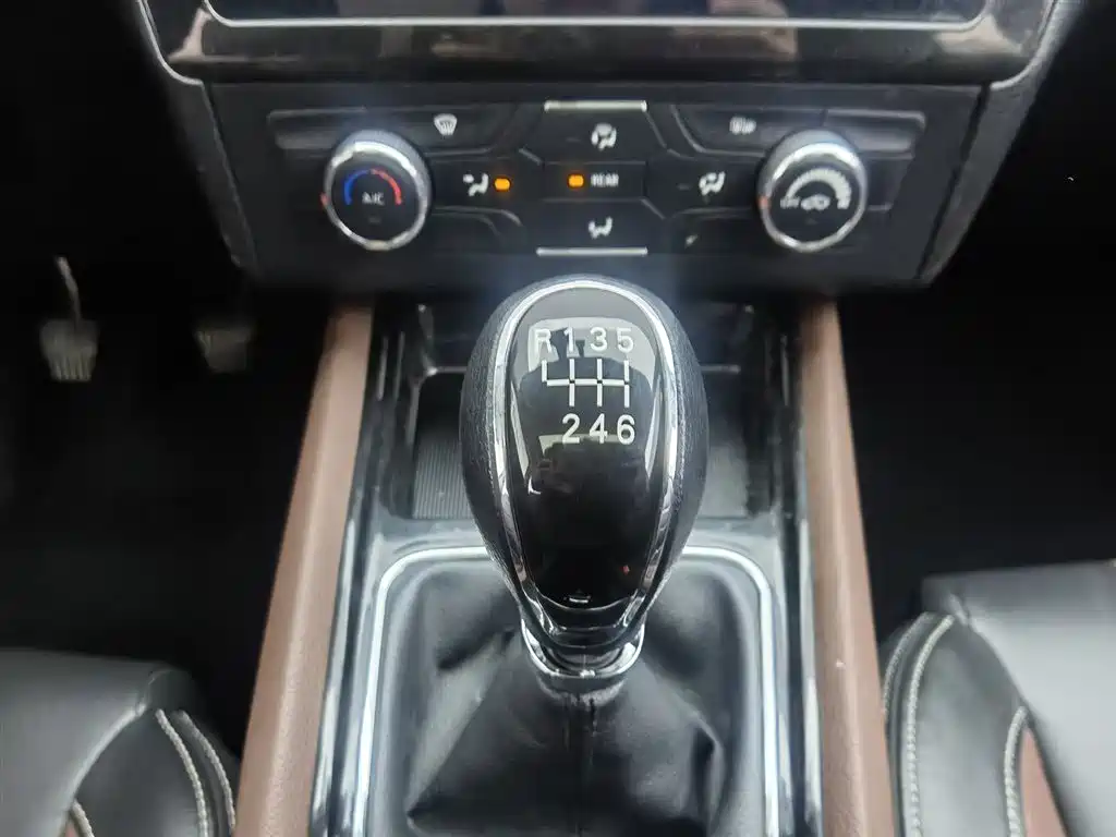 DONGFENG SCENERY 580