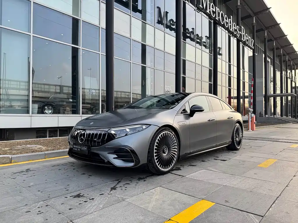 MERCEDES-BENZ EQS AMG