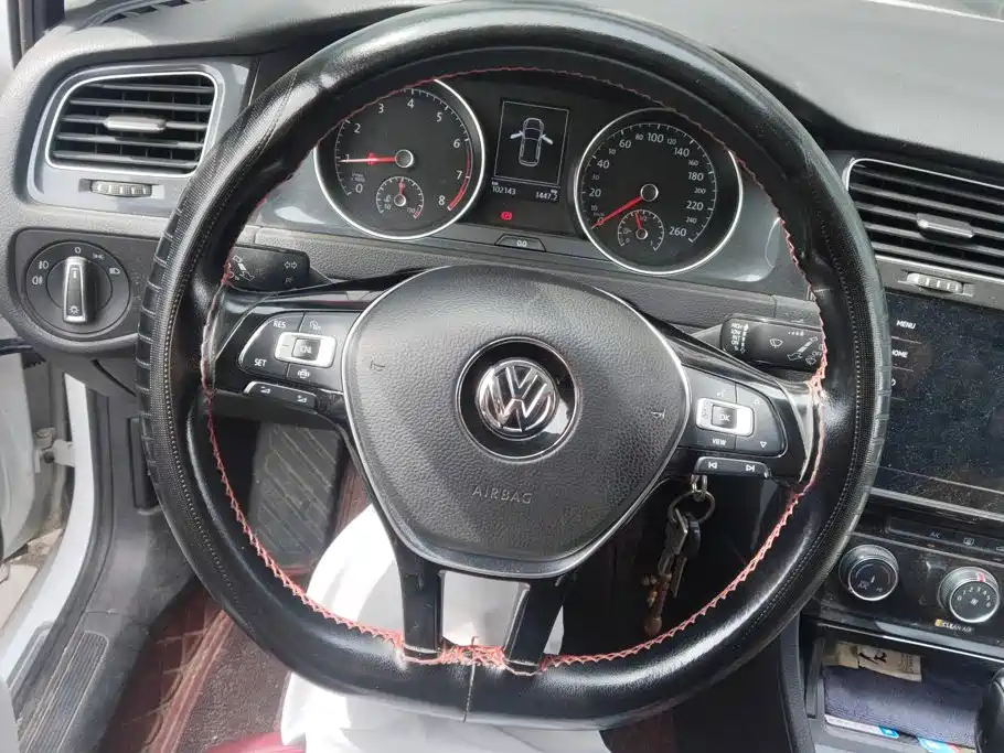 Volkswagen Golf — миниатюра 15