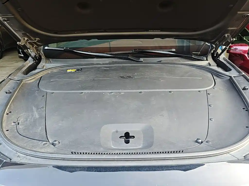 Li Auto Li ONE — миниатюра 20