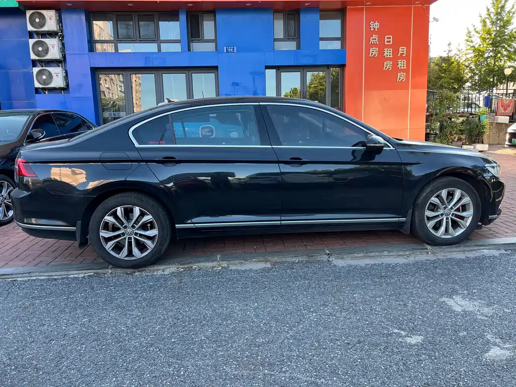 Volkswagen Magotan — миниатюра 9