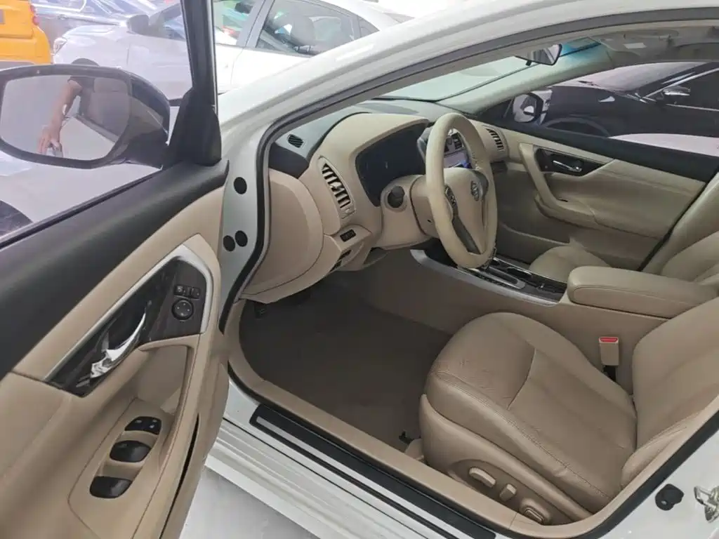 Nissan Teana — миниатюра 16