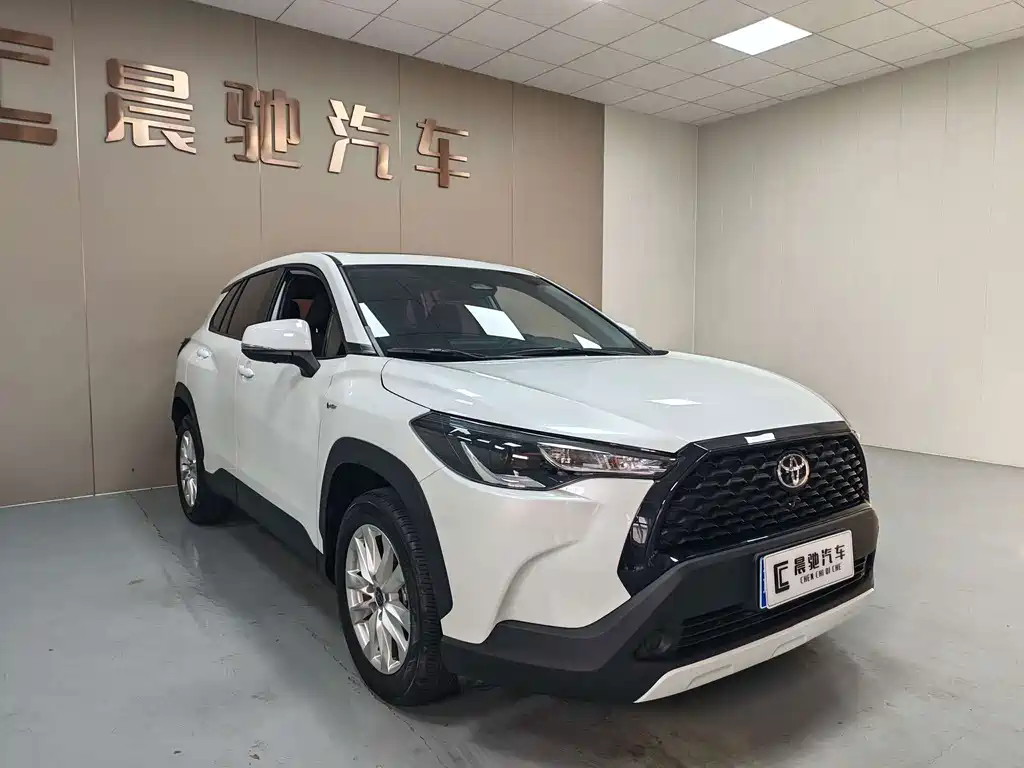 Toyota Corolla Cross — миниатюра 3