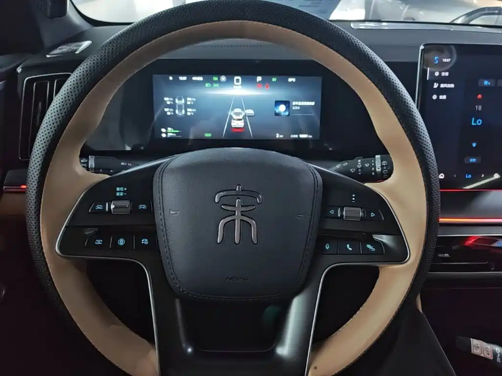 BYD L DM-i — миниатюра 11