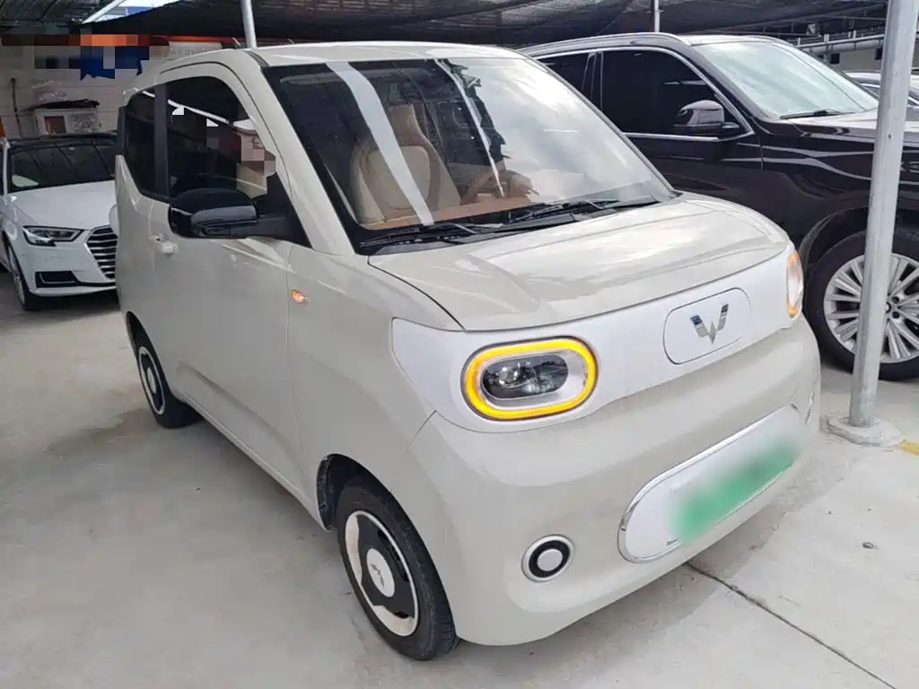 Wuling MINIEV — миниатюра 4