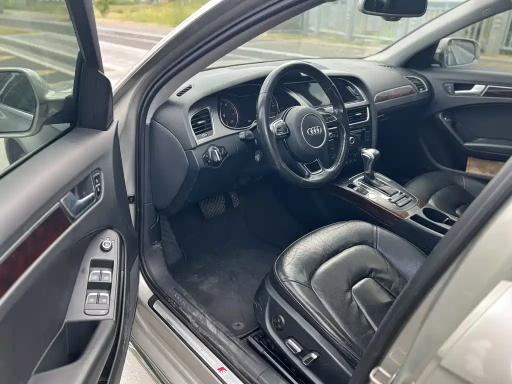 Audi A4L — миниатюра 4