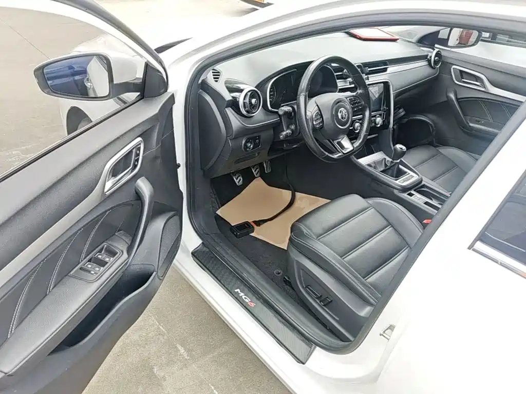 MG MG6 — миниатюра 16