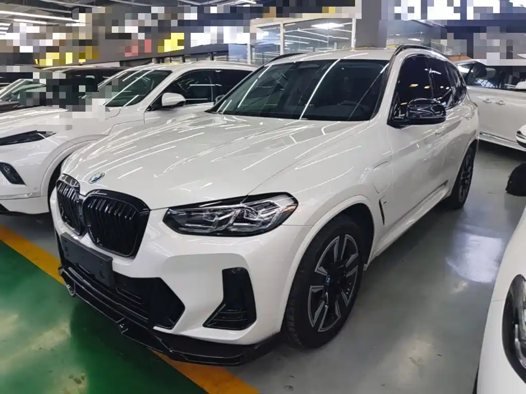 BMW iX3 — миниатюра 2