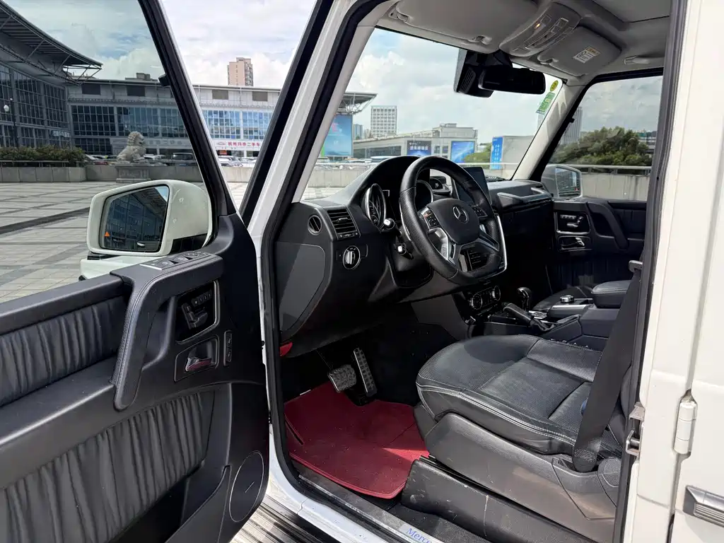 Mercedes-Benz G-Class — миниатюра 7
