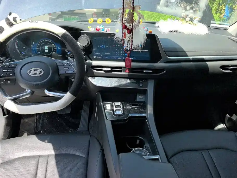 Hyundai Sonata — миниатюра 12