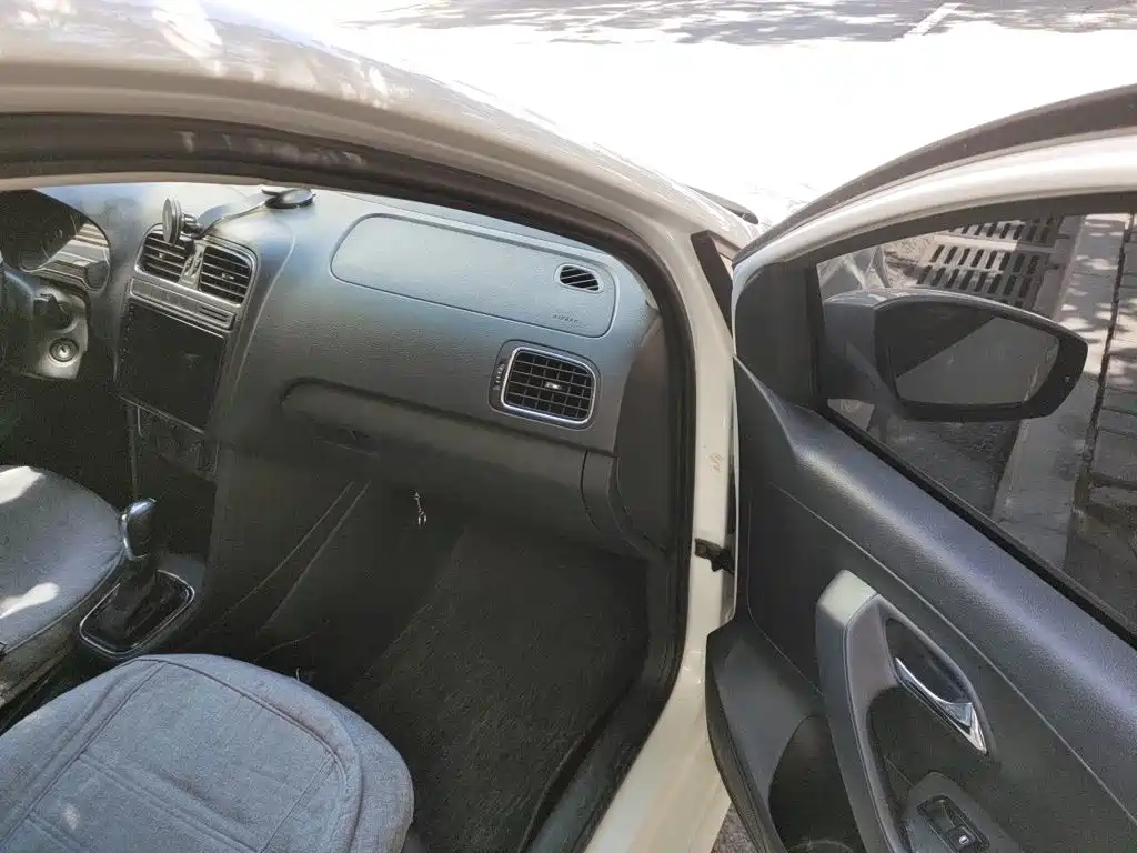 Volkswagen Polo — миниатюра 19