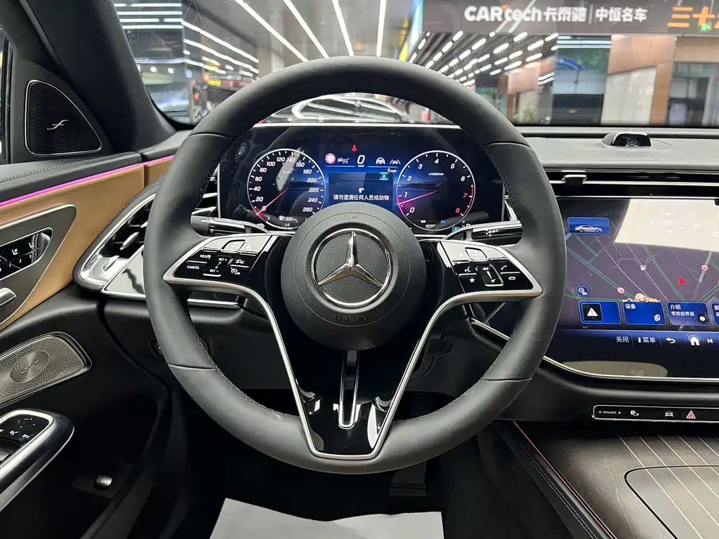 MERCEDES-BENZ E CLASS