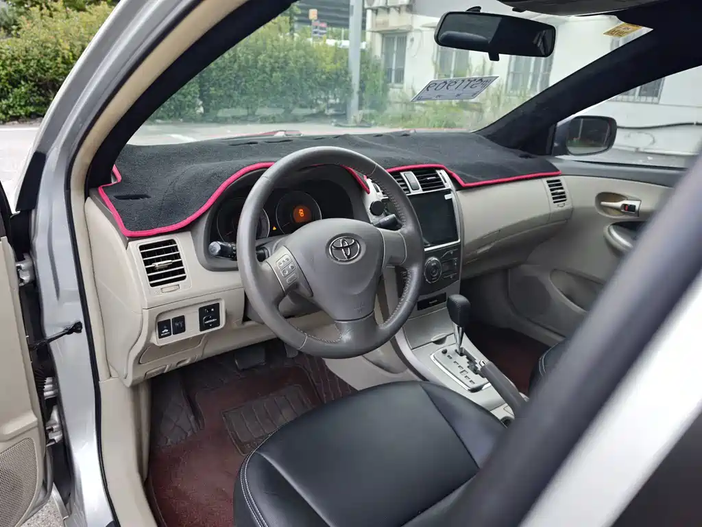 Toyota Corolla — миниатюра 8