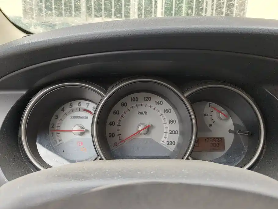 Nissan Livina — миниатюра 14
