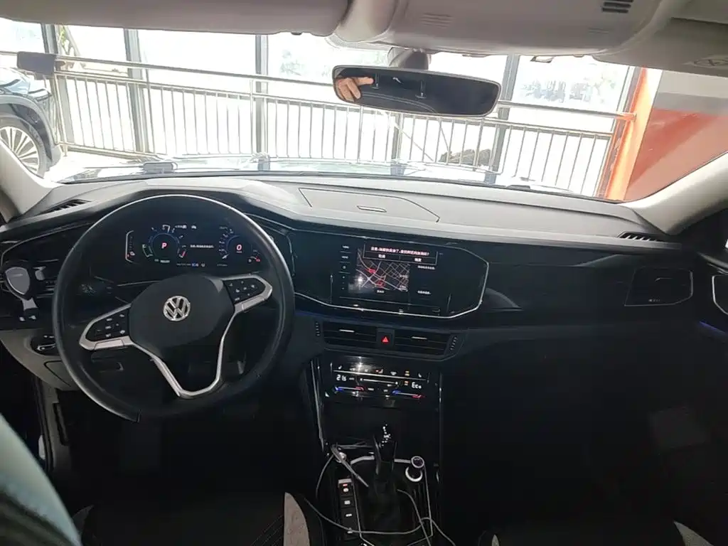 Volkswagen 探岳 GTE — миниатюра 10