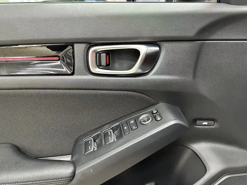 Honda Civic — миниатюра 22