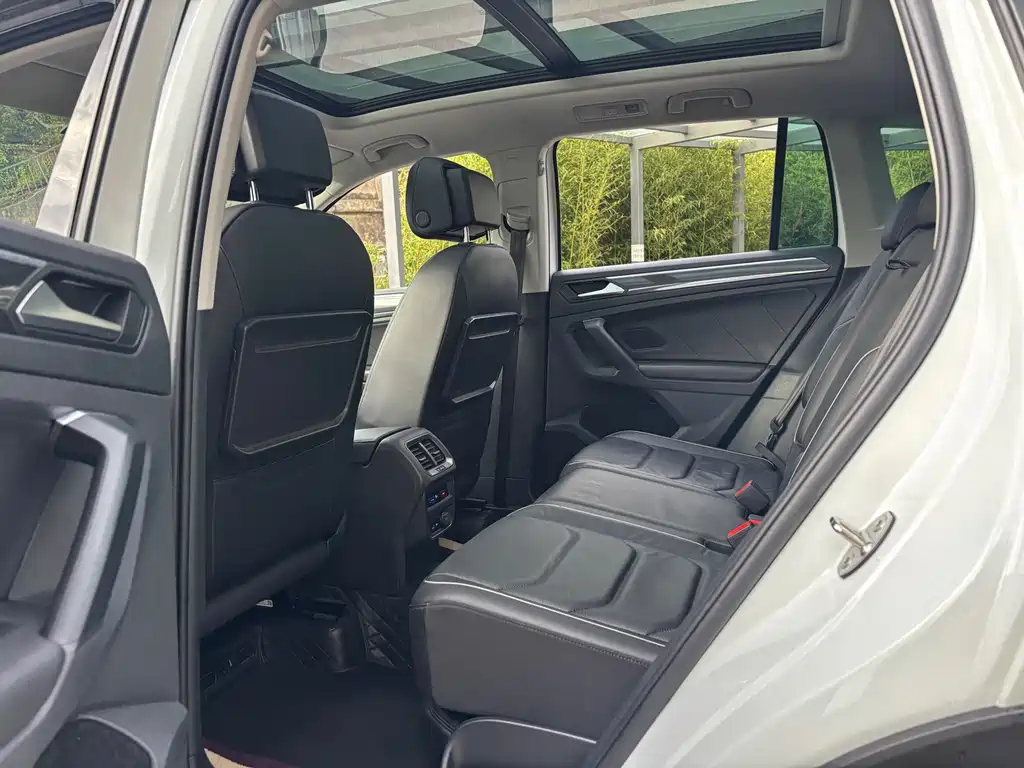 Volkswagen Tiguan — миниатюра 15