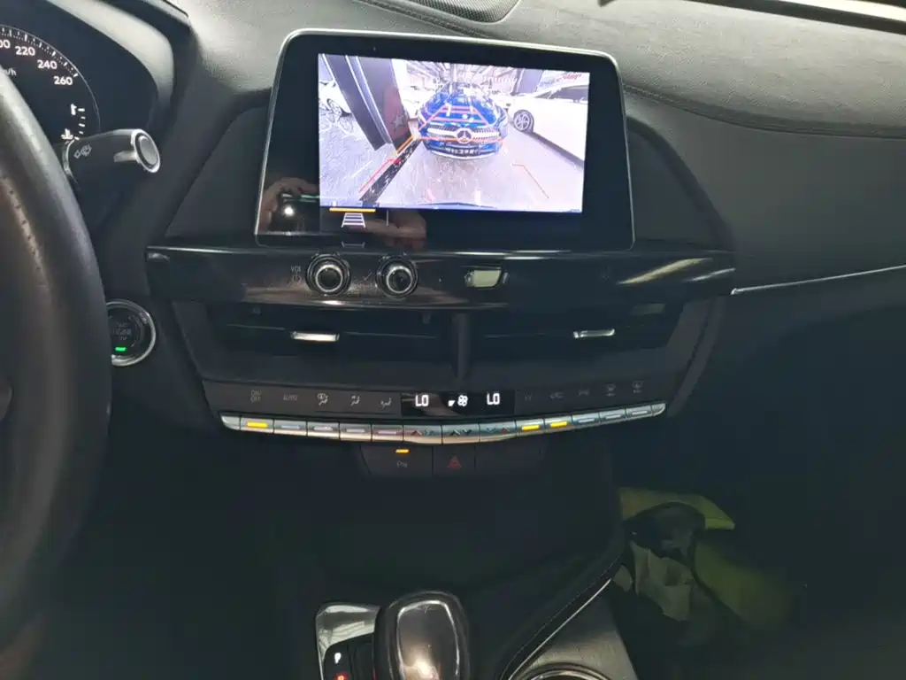 Cadillac CT4 — миниатюра 13