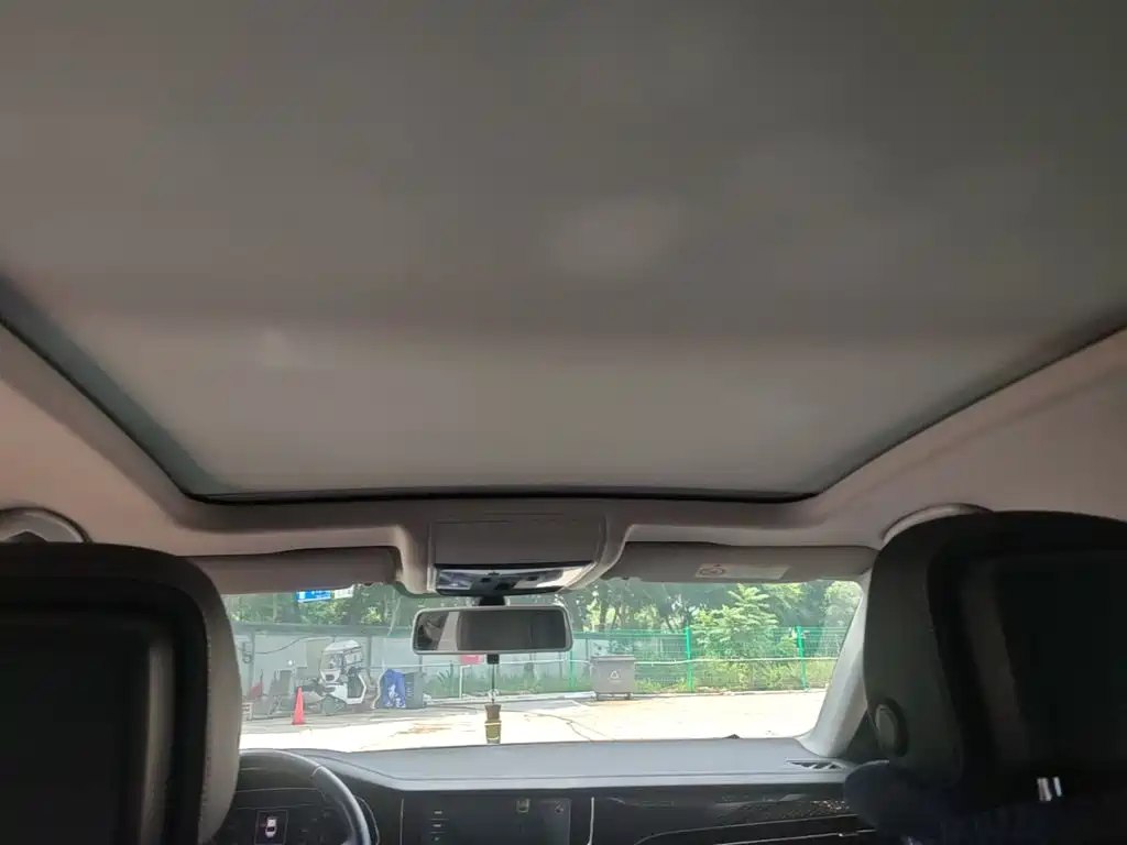 Volkswagen 帕萨特插电混动 — миниатюра 18