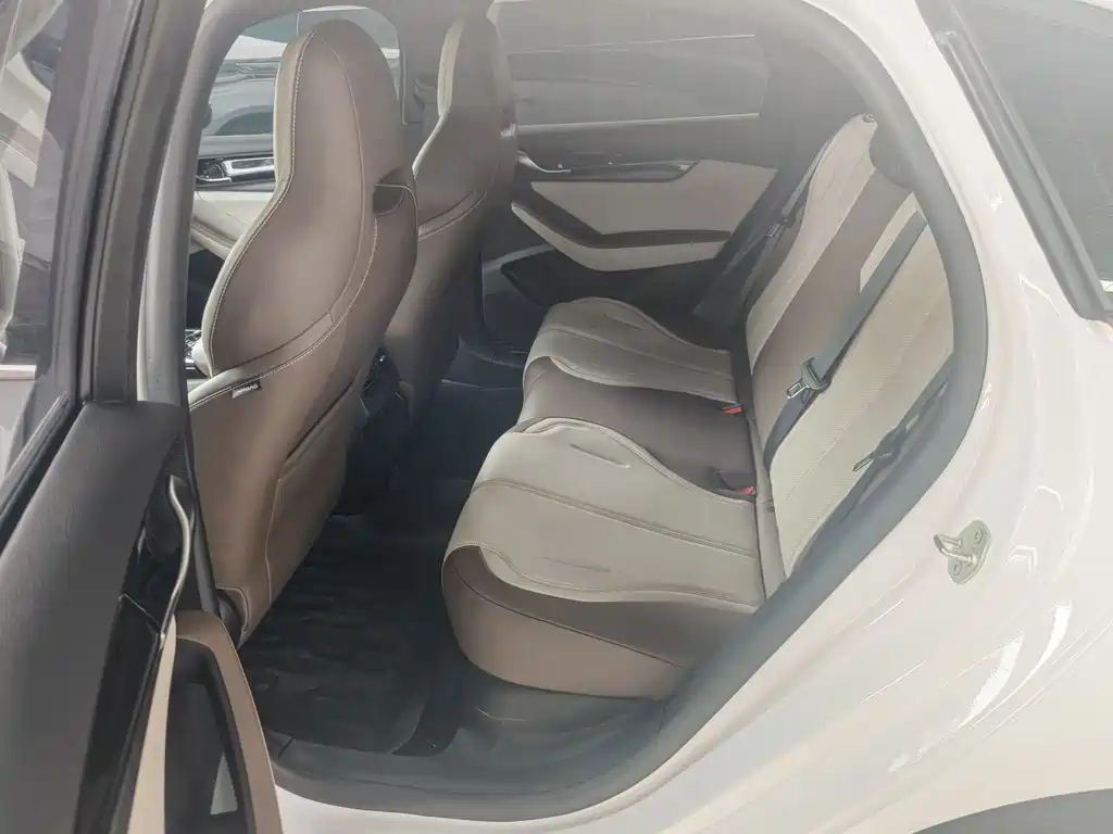 BYD Qin PLUS — миниатюра 6