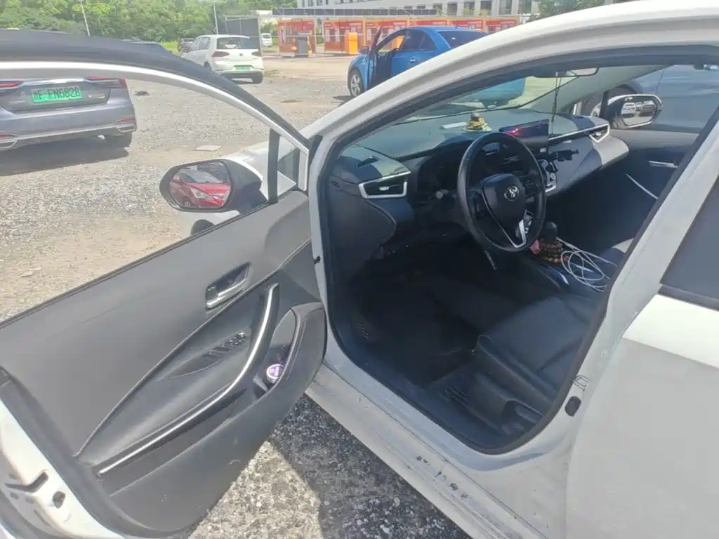 Toyota Corolla — миниатюра 16