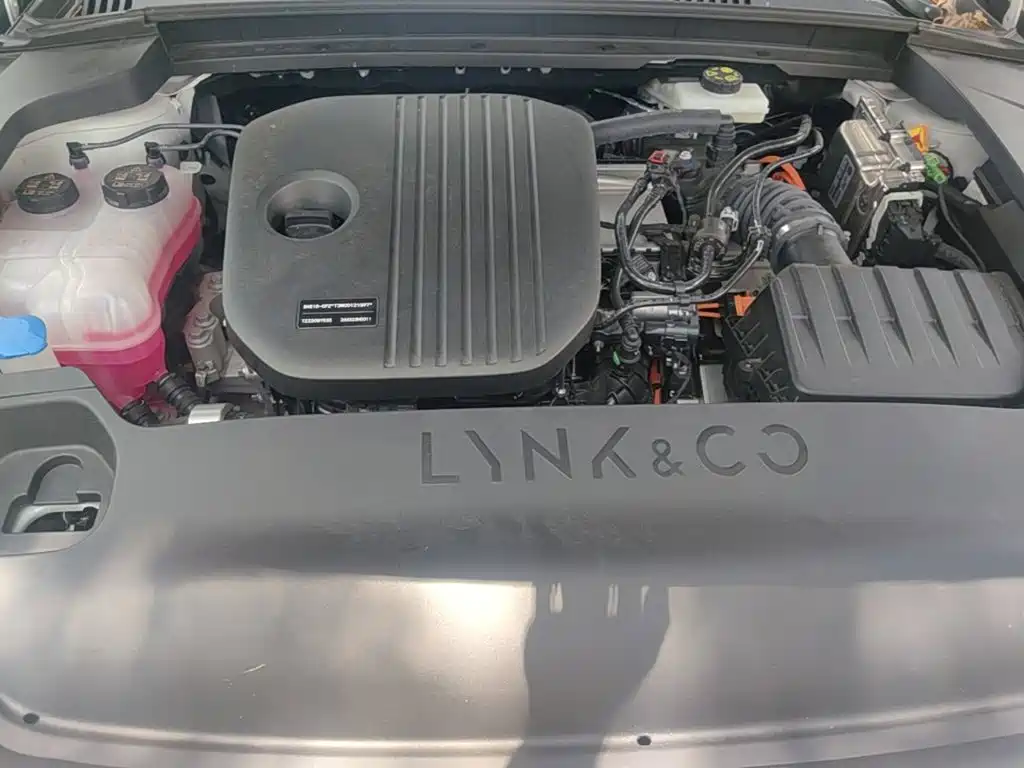 Lynk & Co 07 EM-P — миниатюра 20