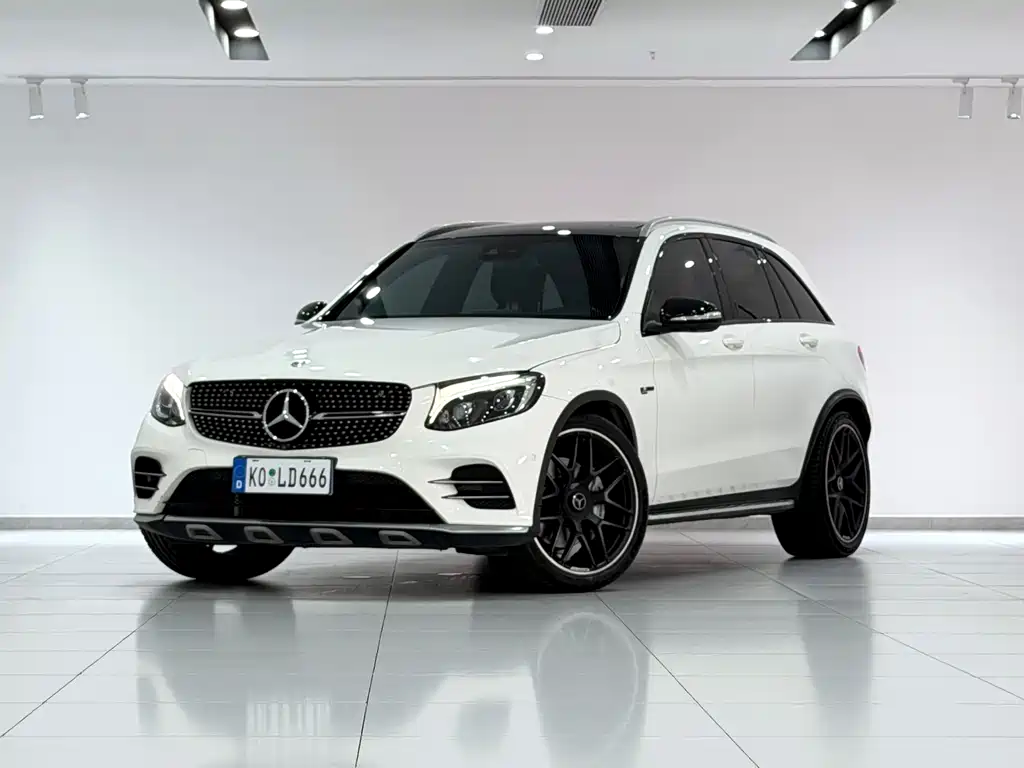 Mercedes-Benz GLC AMG 2020