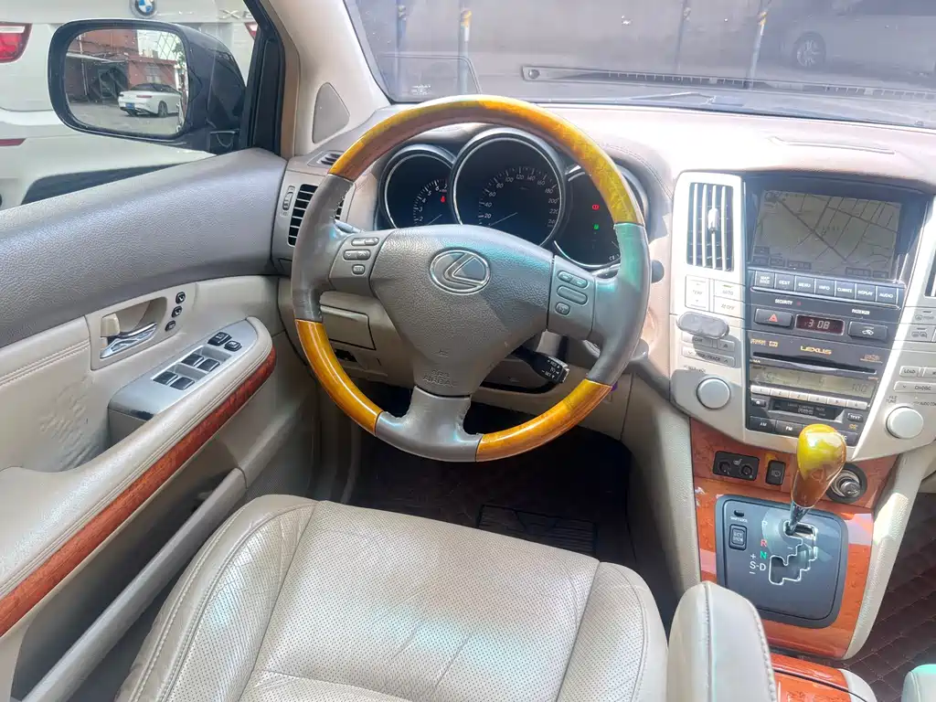 Lexus RX Classic — миниатюра 22