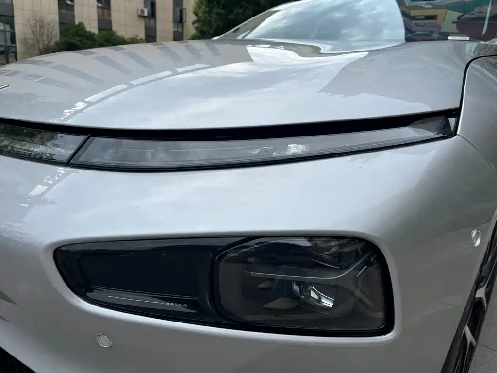 XPeng P7 — миниатюра 4