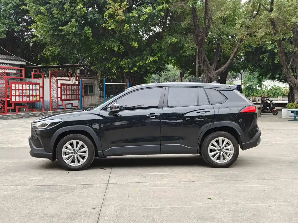 TOYOTA COROLLA SHARP AMPLIFIER