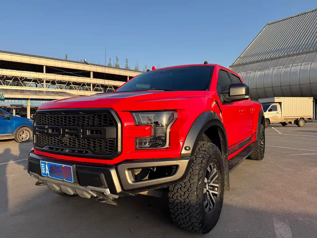 Ford F-150 Raptor 2021