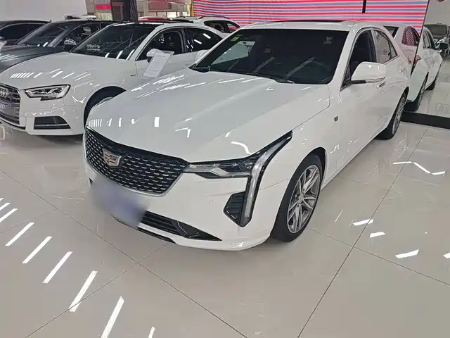 CADILLAC CT4