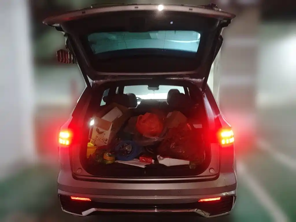 Geely Xingyue L — миниатюра 10