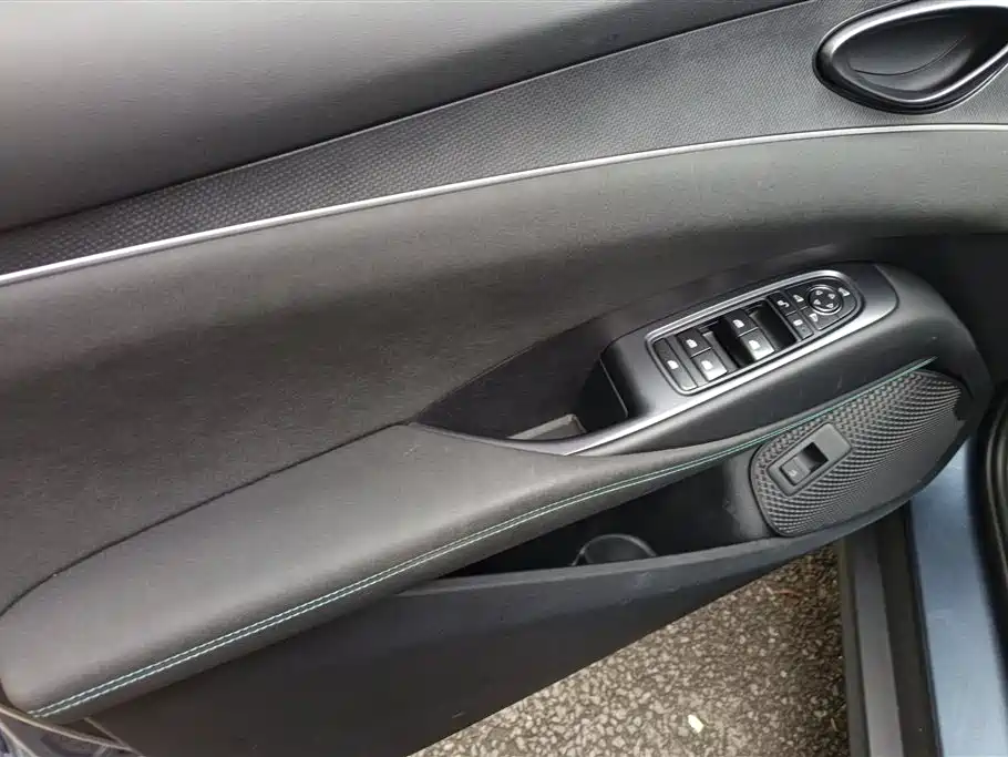 BYD SEAL 06 NEW ENERGY