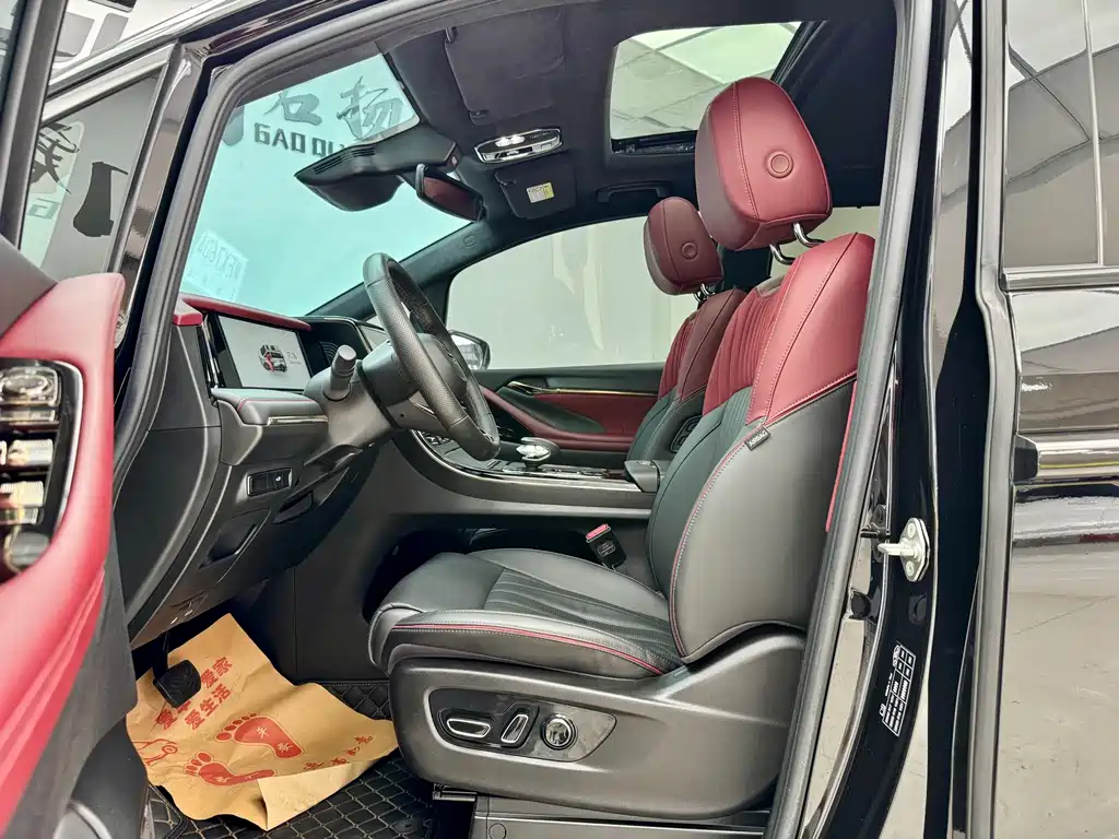 GAC Motor Trumpchi M8 — миниатюра 5
